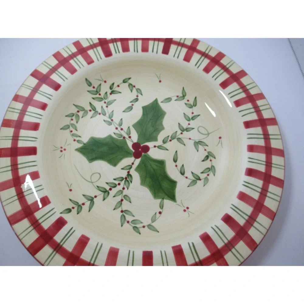 Los Angeles Pottery Laurie Gates design 2 salad plates holly berries plaid Xmas
